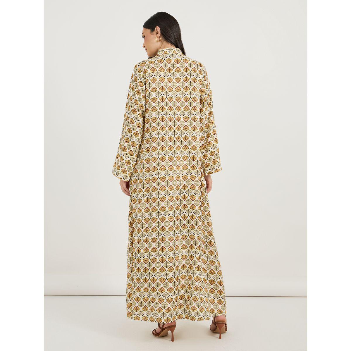 All-Over Print Collared Jalabiya with Contrast Piping Detail-women-arabicclothing-jalabiyas-image-6