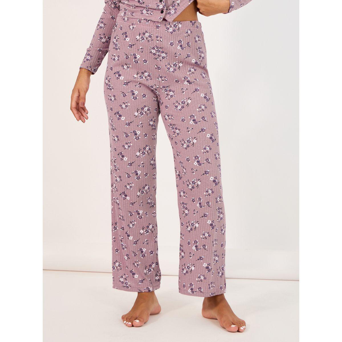 طقم من بنطال بيجاما مع بلوزة مطبعة بالكامل-women-clothing-nightwear-pyjamas-longsets-image-5