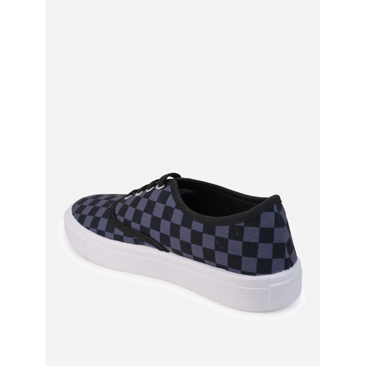 Styli Checkerboard Canvas Lace Up Sneakers-men-shoes-sneakers-image-5
