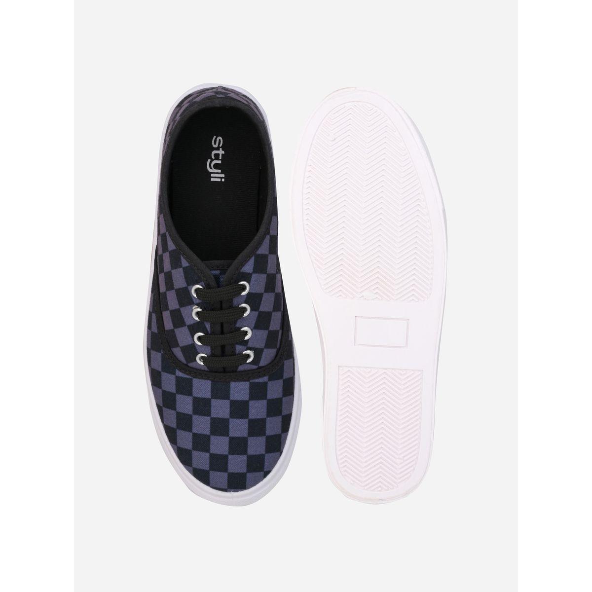 Styli Checkerboard Canvas Lace Up Sneakers-men-shoes-sneakers-image-7