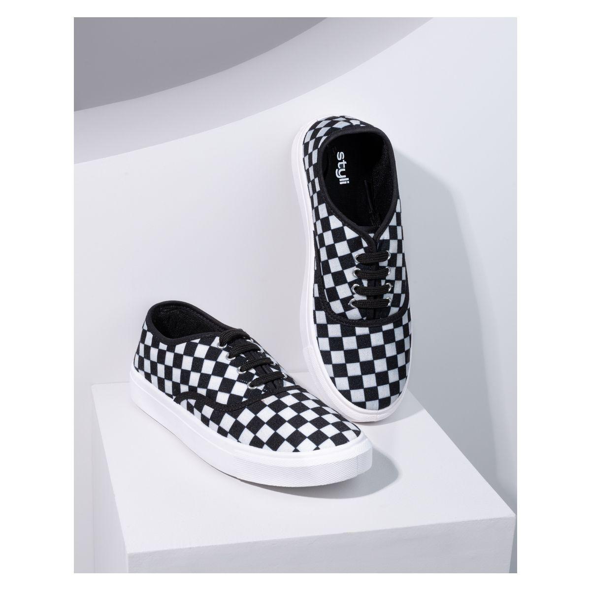 Styli Checkerboard Canvas Lace Up Sneakers-men-shoes-sneakers-image-1