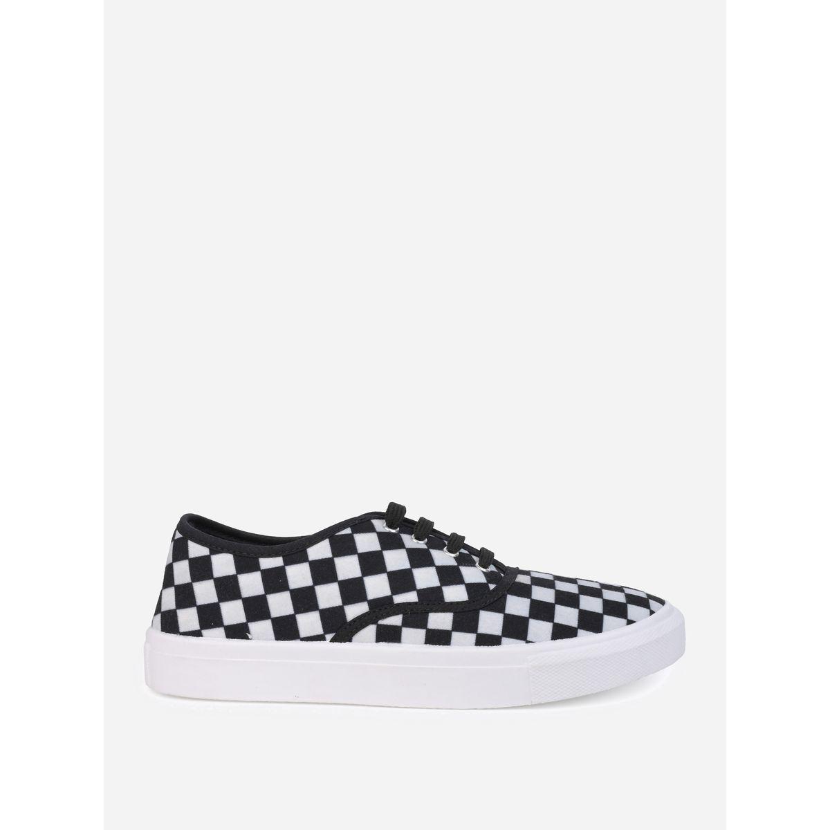 Styli Checkerboard Canvas Lace Up Sneakers-men-shoes-sneakers-image-4