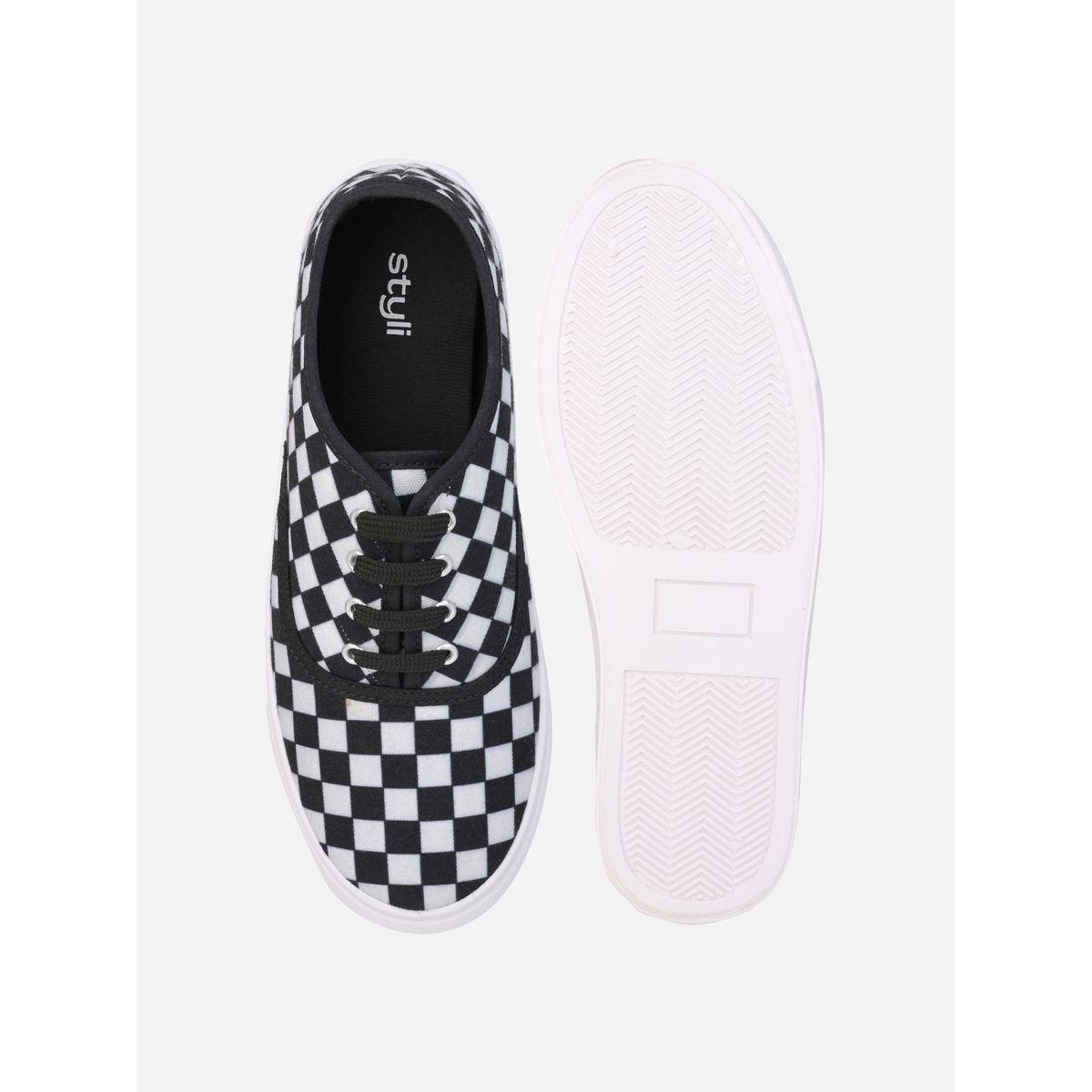 Styli Checkerboard Canvas Lace Up Sneakers-men-shoes-sneakers-image-7