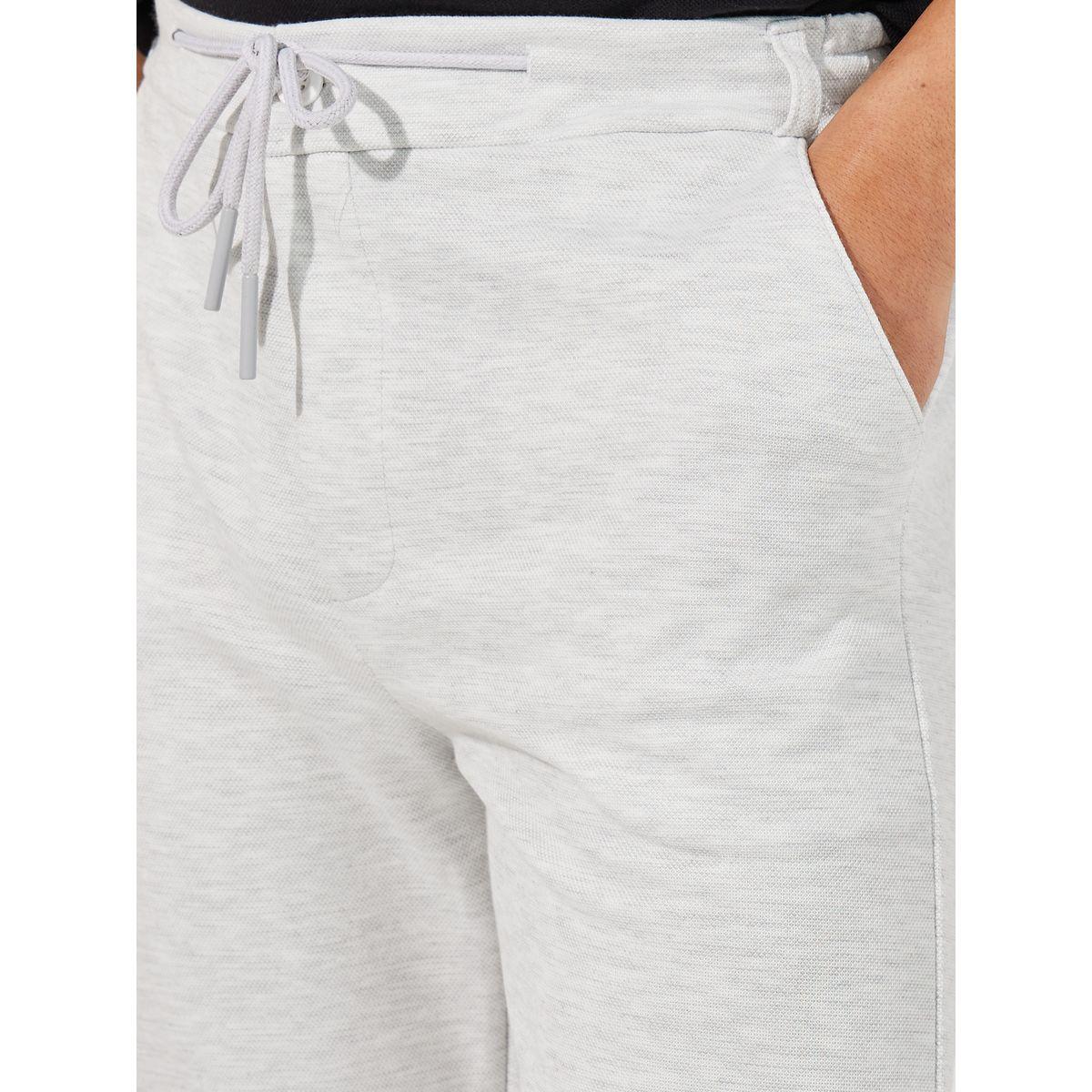 بنطال محبوك بقصة سليم فت وحافة مطوية-men-clothing-bottoms-trousersandchinos-trousers-image-3