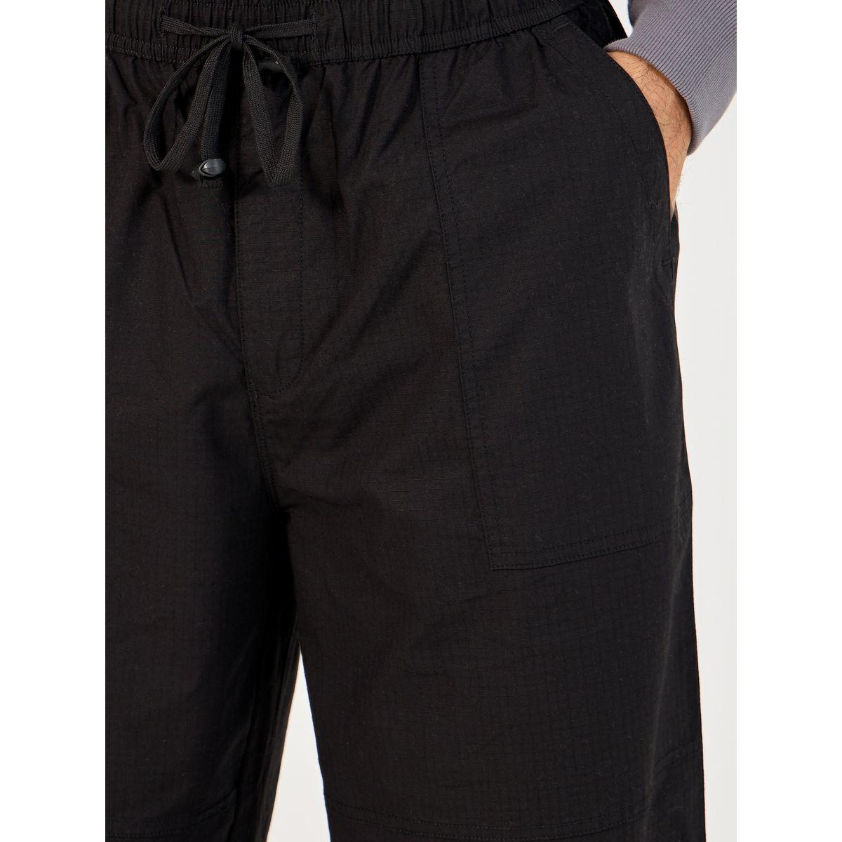 بنطال فضفاض بقصة باراشوت مع رباط وطبعة شعار-men-clothing-bottoms-trousersandchinos-trousers-image-4