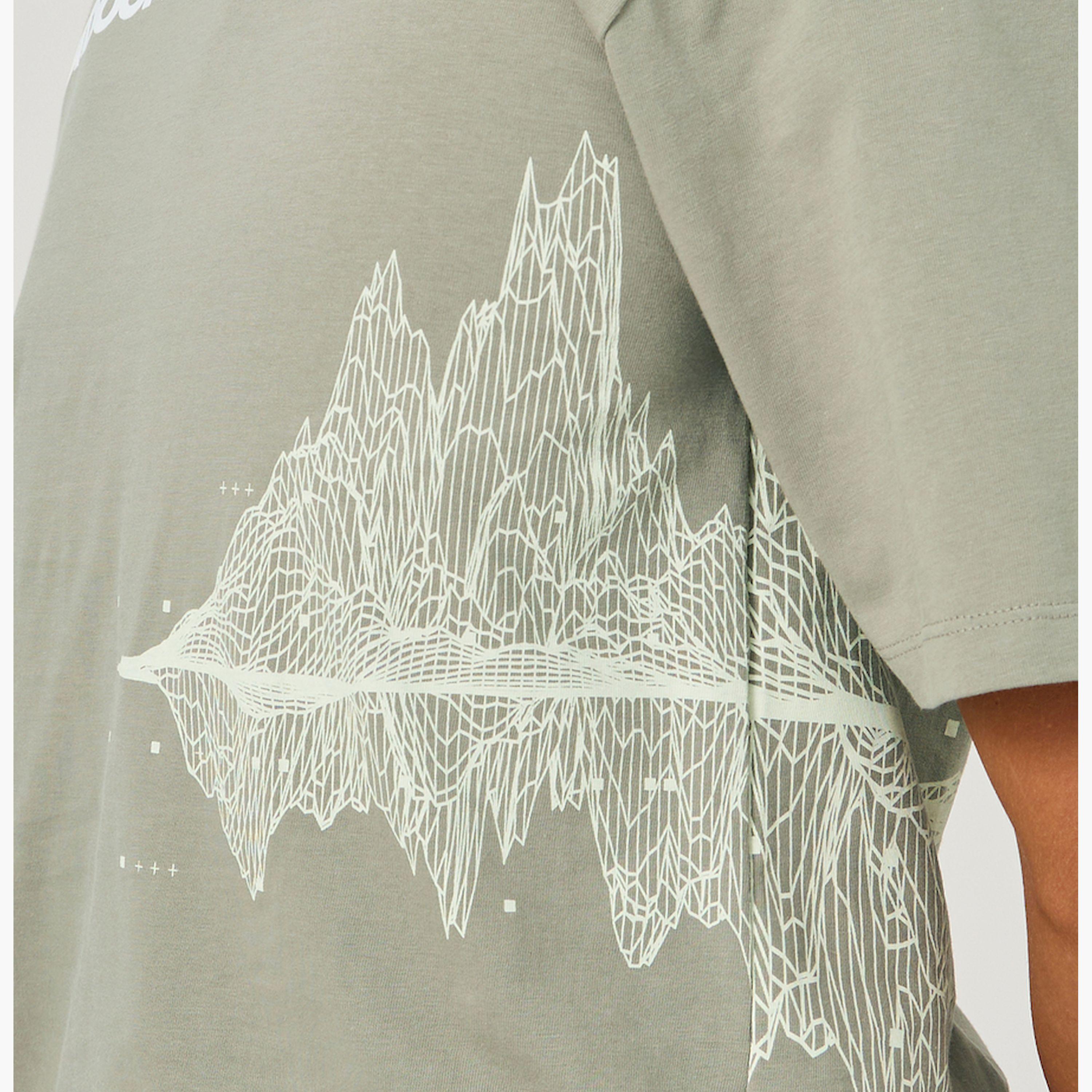 ستايلي - تي شيرت جيرسي كبير الحجم بطبعة جرافيكية-men-clothing-tshirtsandpolos-tshirts-image-4