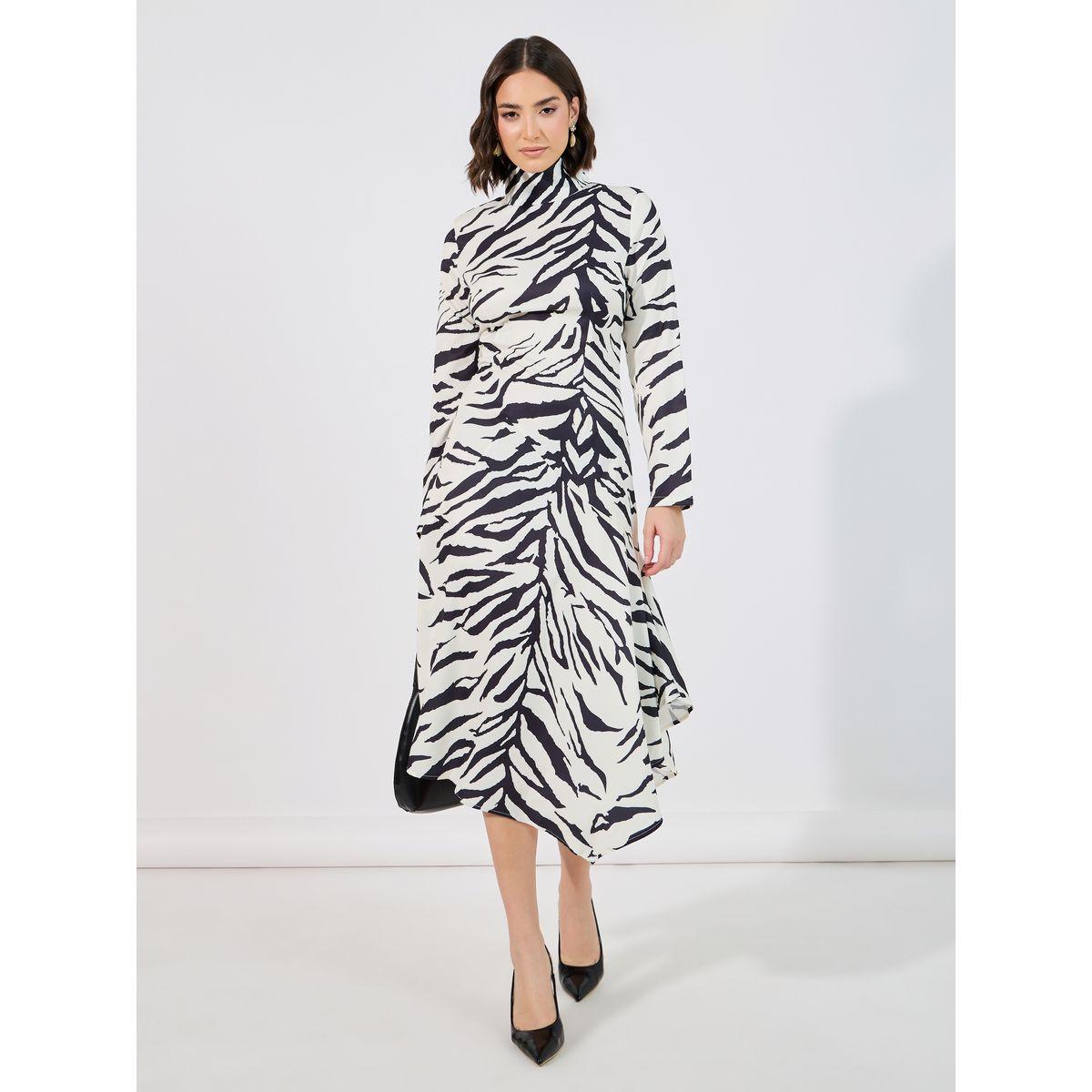 Styli Animal Print Asymmetric Hem A-Line Midi Dress-women-clothing-dresses-image-4