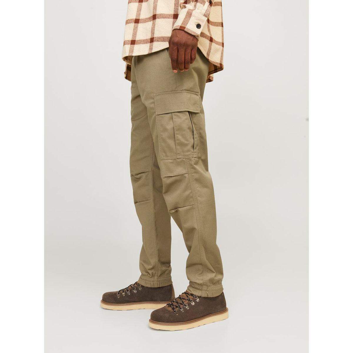 بنطال كارجو بقصة مريحة مع حواف مضلعة-men-clothing-bottoms-trousersandchinos-trousers-image-2