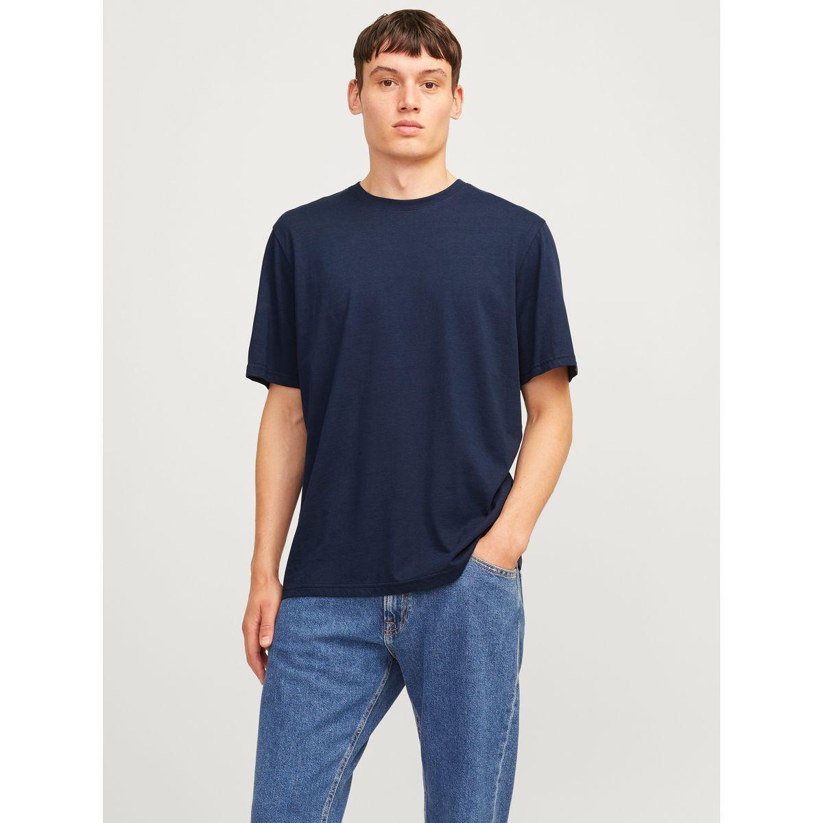REBEL Solid Crew Neck T-Shirt-men-clothing-tshirtsandpolos-tshirts-image-2