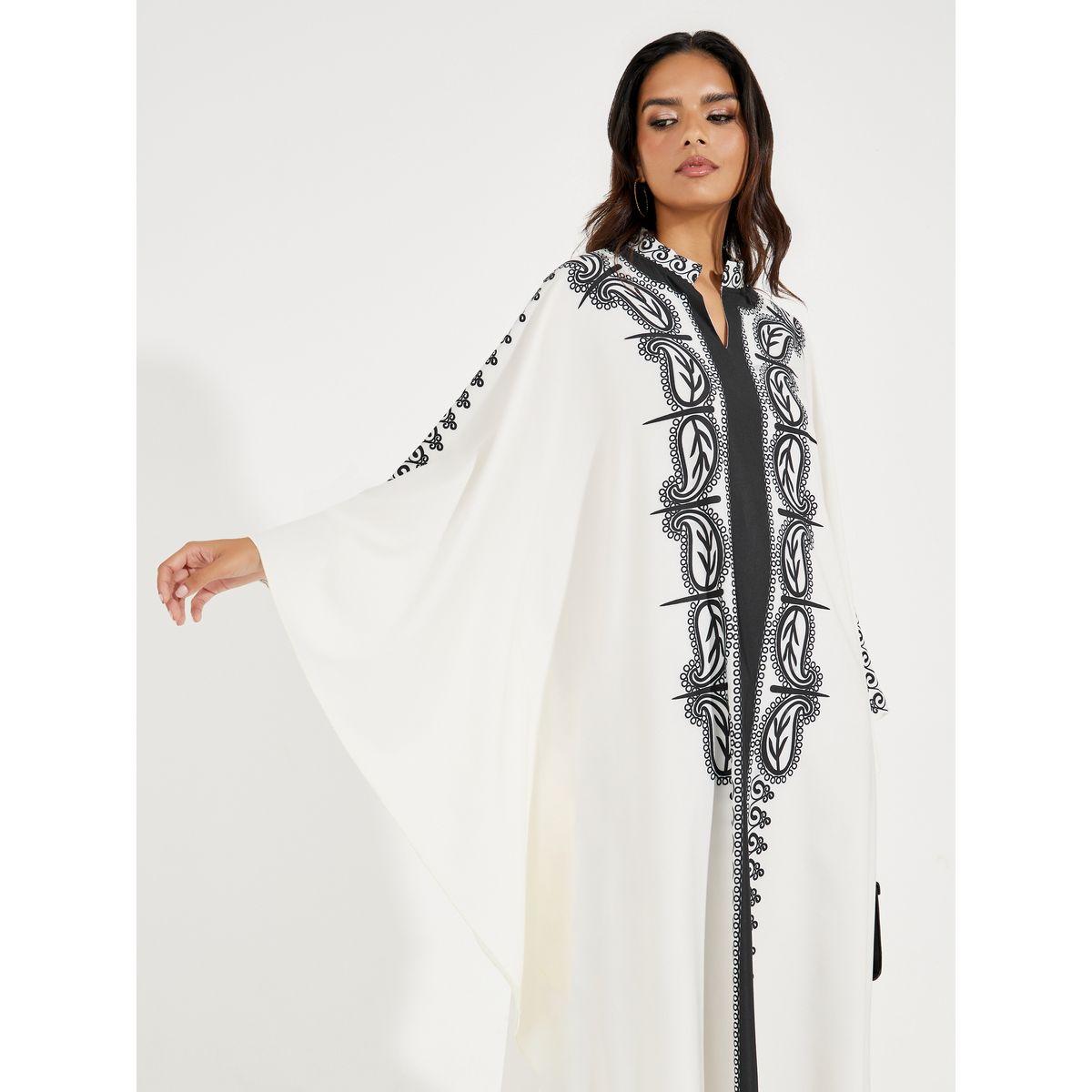 Styli Paisley Print Kaftan with Notch Neck-women-arabicclothing-kaftan-image-2