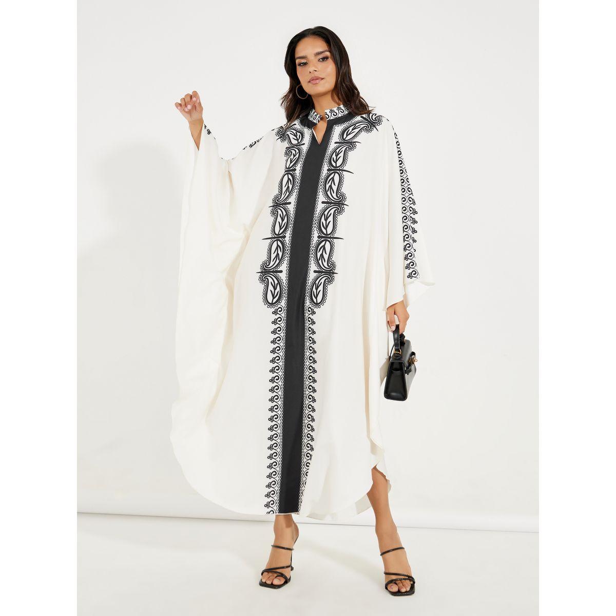 Styli Paisley Print Kaftan with Notch Neck-women-arabicclothing-kaftan-image-4