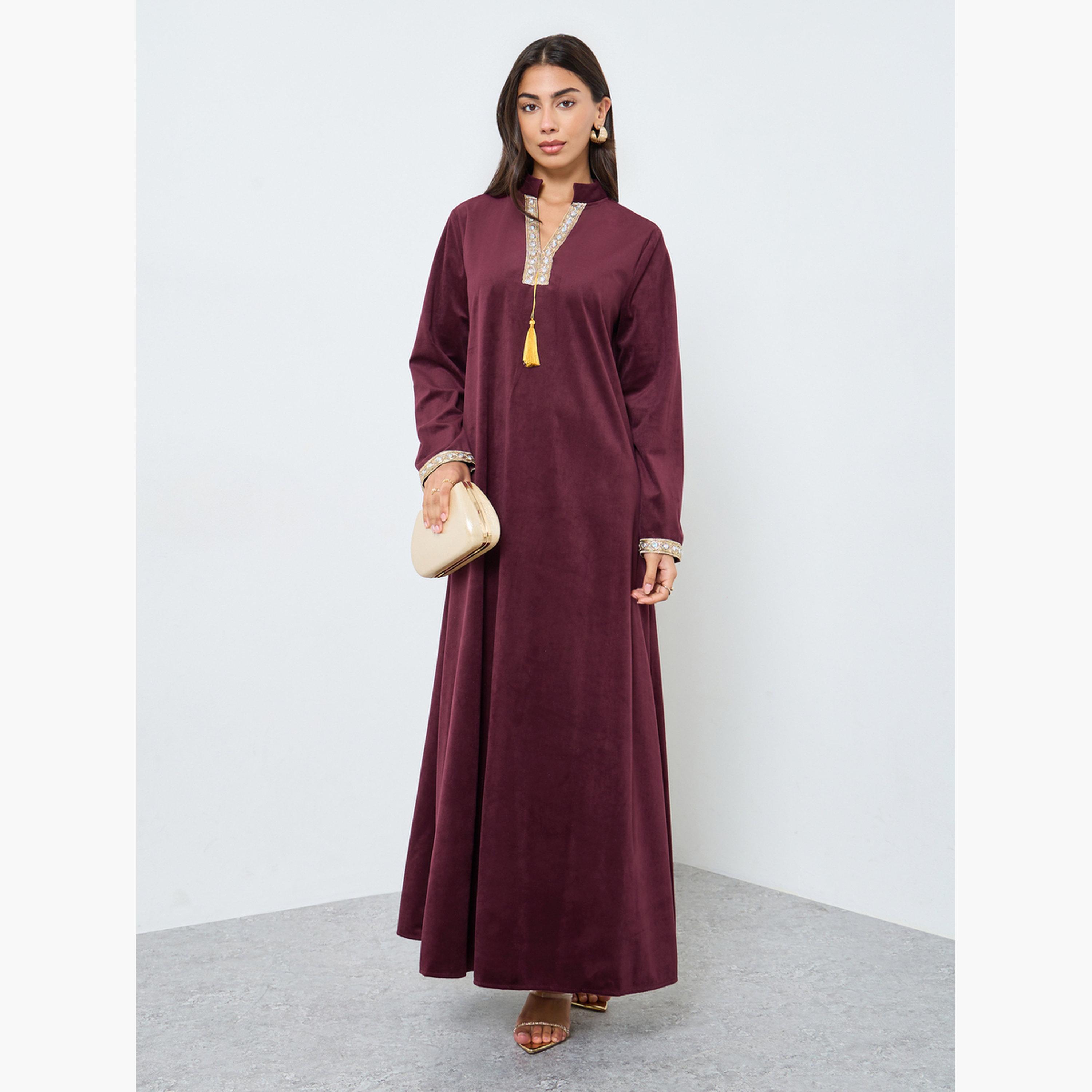 Amirah X Styli Velvet Look Jalabiya with Lace Trim-women-arabicclothing-jalabiyas-image-1