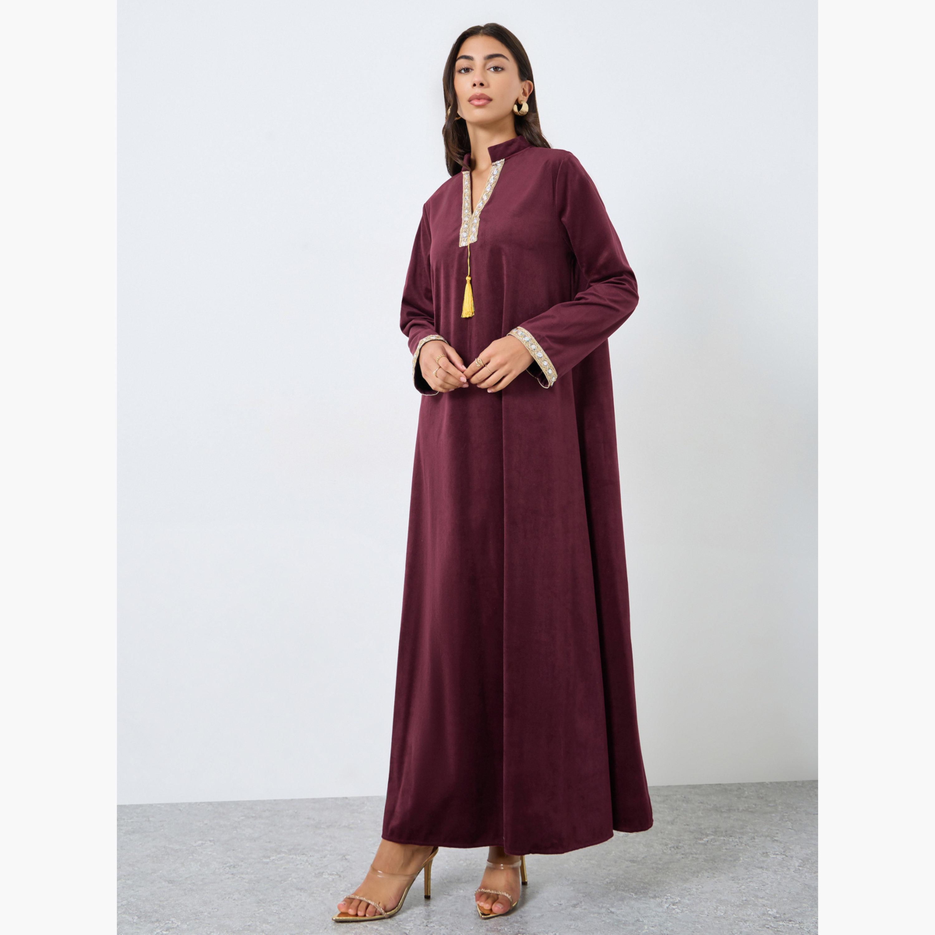 أميرة x ستايلي جلابية بمظهر مخملي مع تفاصيل دانتيل-women-arabicclothing-jalabiyas-image-2