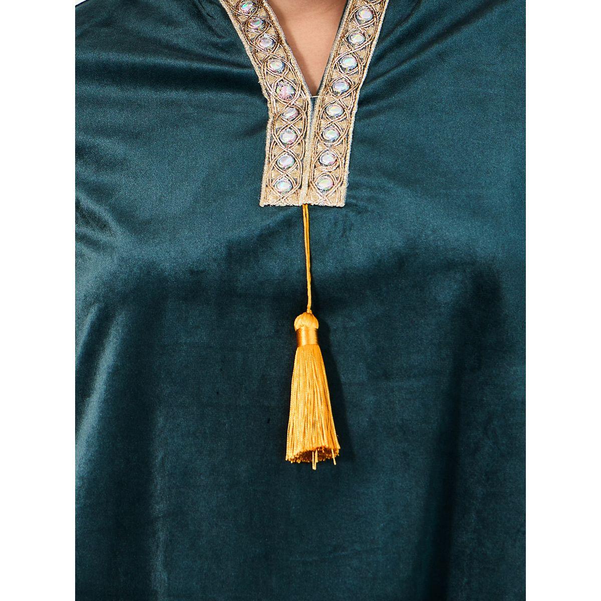 Styli Velvet Look Jalabiya with Lace Trim-women-arabicclothing-jalabiyas-image-4