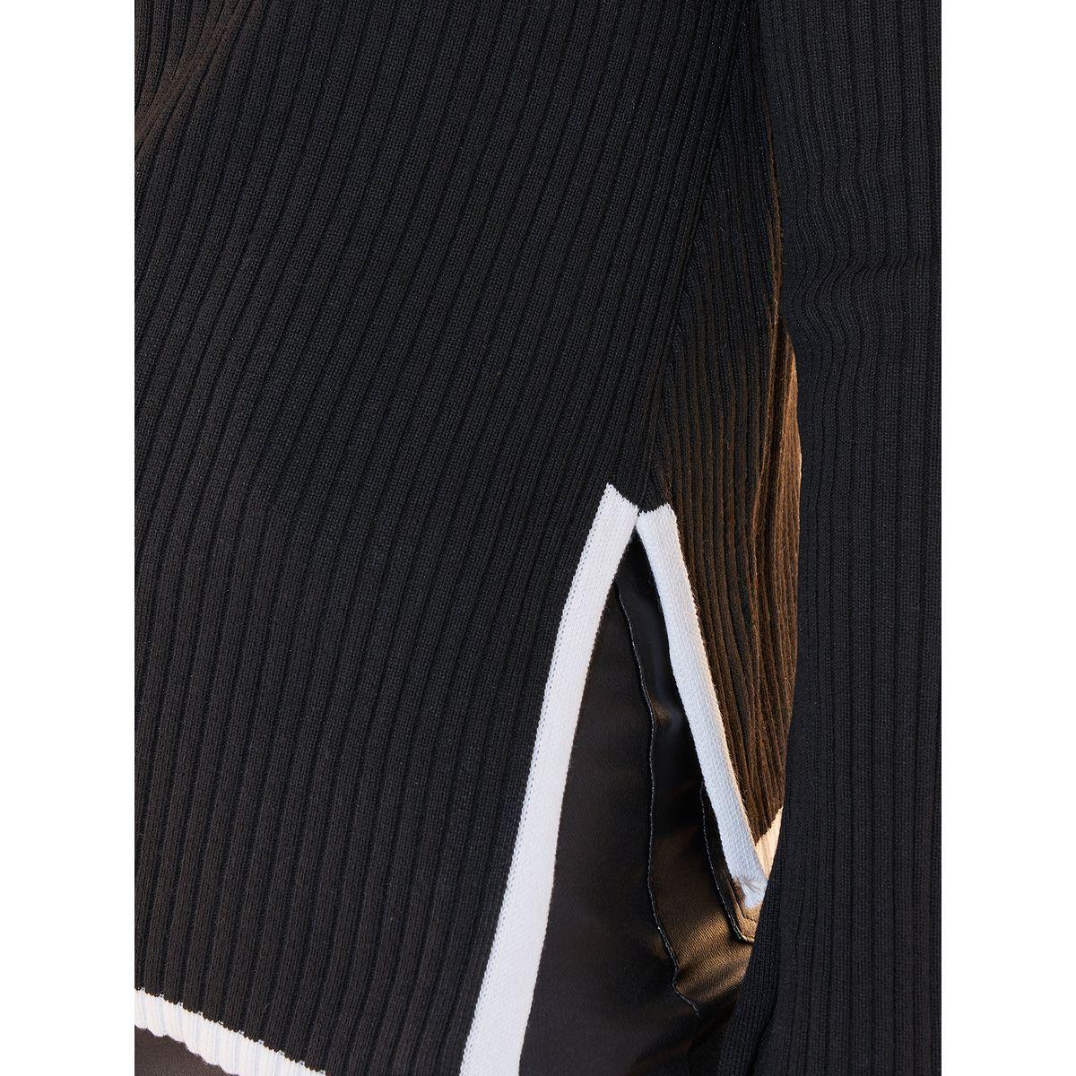 Styli Contrast Trim Asymmetric Hem Sweater-women-clothing-cardigansandjumpers-jumpers-image-3