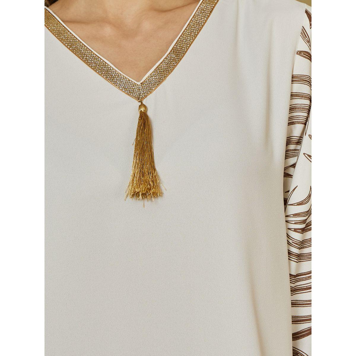 جلابية مطبوعة بفتحة عنق على شكل حرف V مع تفاصيل شرابة-women-arabicclothing-jalabiyas-image-3