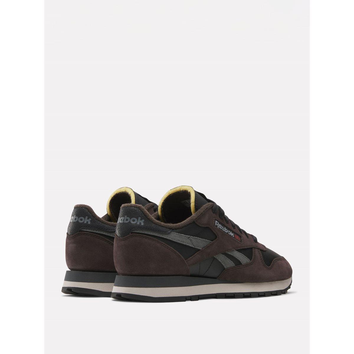 Reebok Classic Leather Shoes-men-shoes-sneakers-image-3