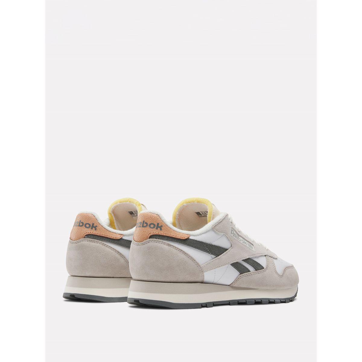 Reebok Classic Leather Shoes-men-shoes-sneakers-image-3