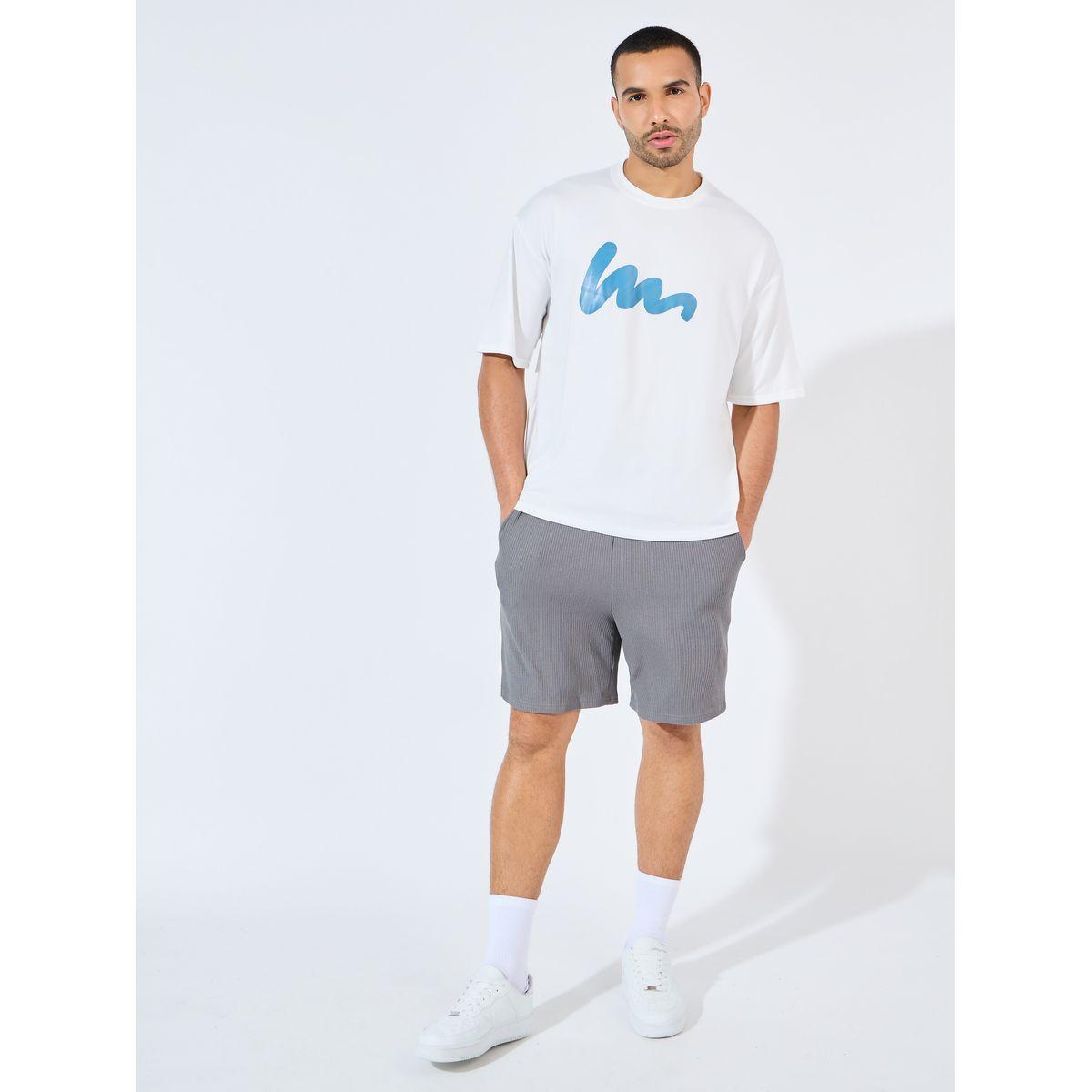 تيشيرت فضفاض مطبع بطبعة جرافيك-men-clothing-tshirtsandpolos-tshirts-image-2