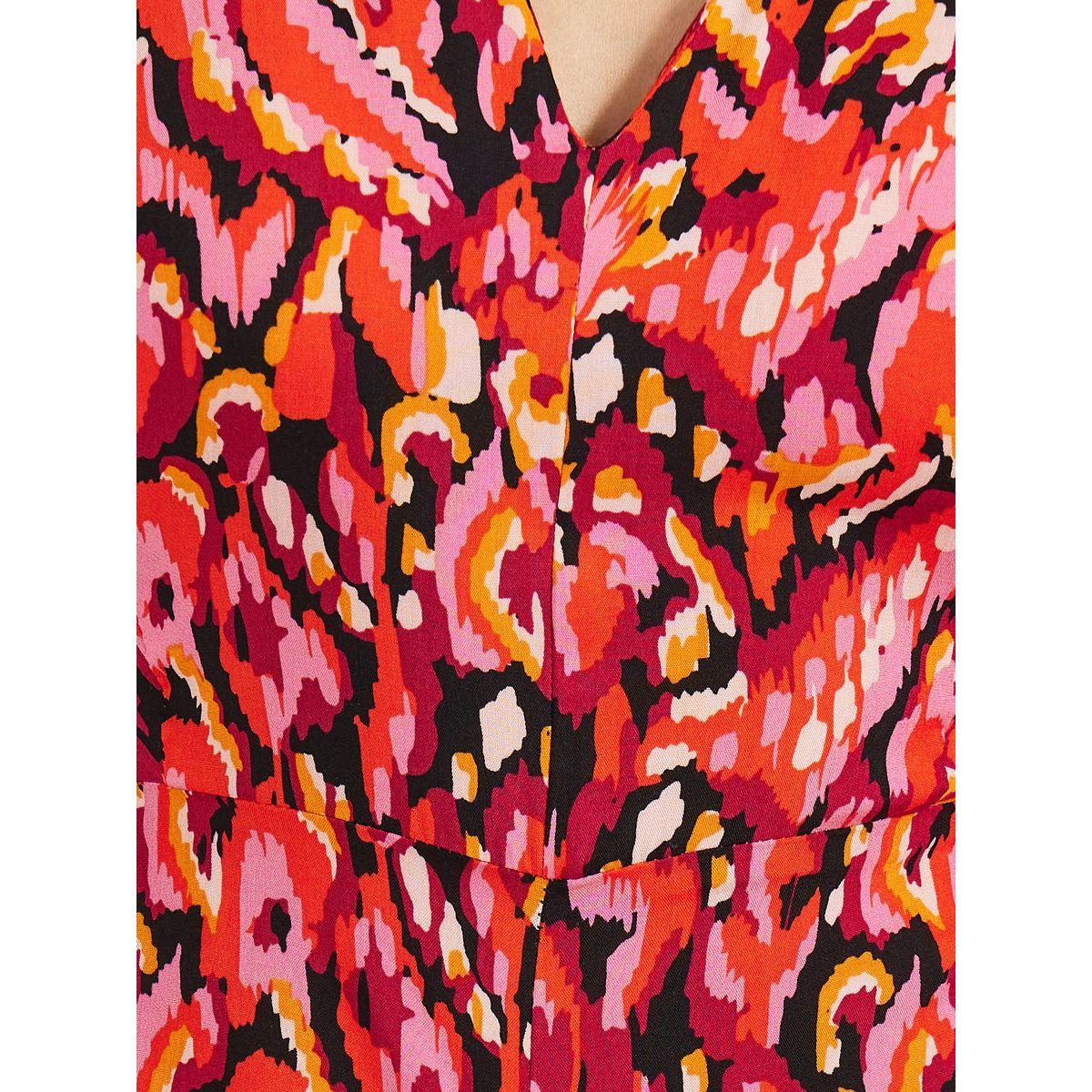 فستان ميدي بحافة غير متماثلة الطول وكشكش-women-clothing-dresses-image-3