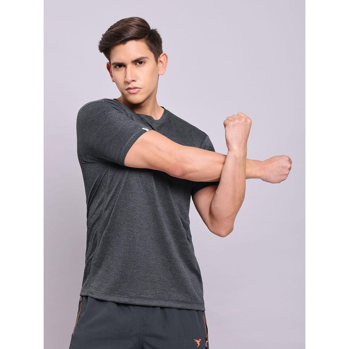 تيشيرت سادة بقصة سليم فت وياقة دائرية تكنوسبورت × ستايلي-men-clothing-sportswearandactivewear-tshirtsandpolos-image-1