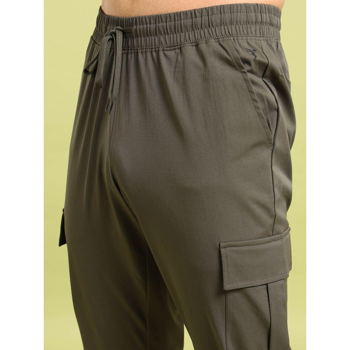بنطال رياضي بنمط كارجو وقصة مريحة تكنوسبورت × ستايلي-men-clothing-sportswearandactivewear-bottoms-joggers-image-3