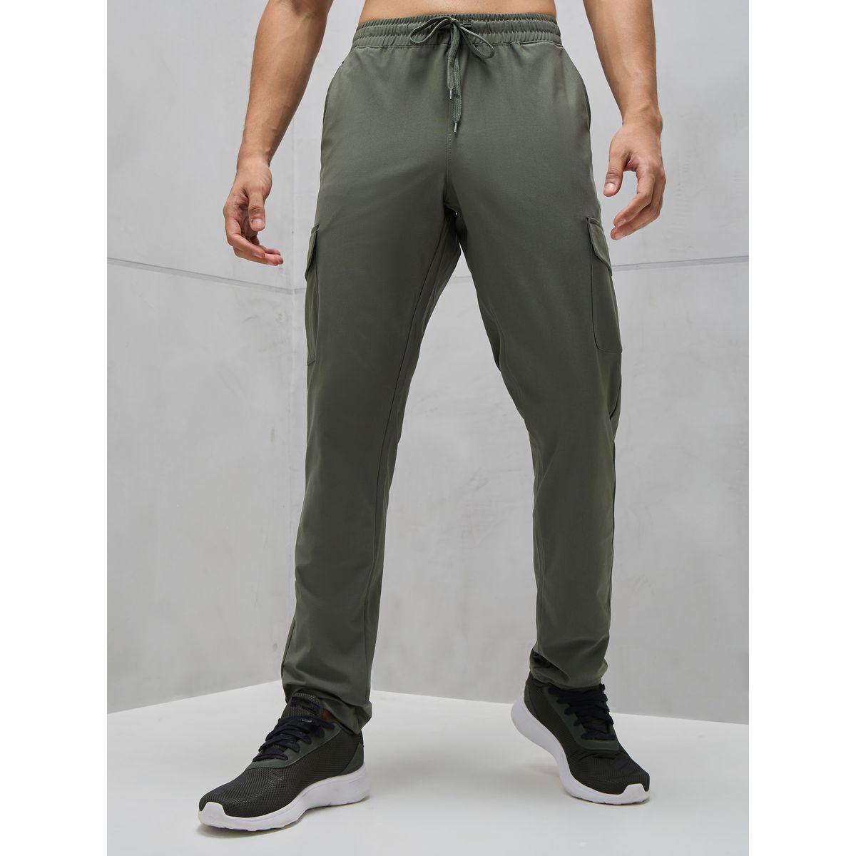 بنطال رياضي بنمط كارجو وقصة مريحة تكنوسبورت × ستايلي-men-clothing-sportswearandactivewear-bottoms-joggers-image-1