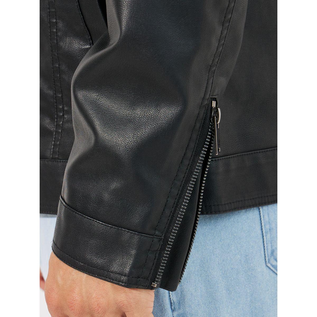جاكيت بمظهر الجلد مع جيوب بأزرار-men-clothing-jacketsandblazers-jackets-image-5