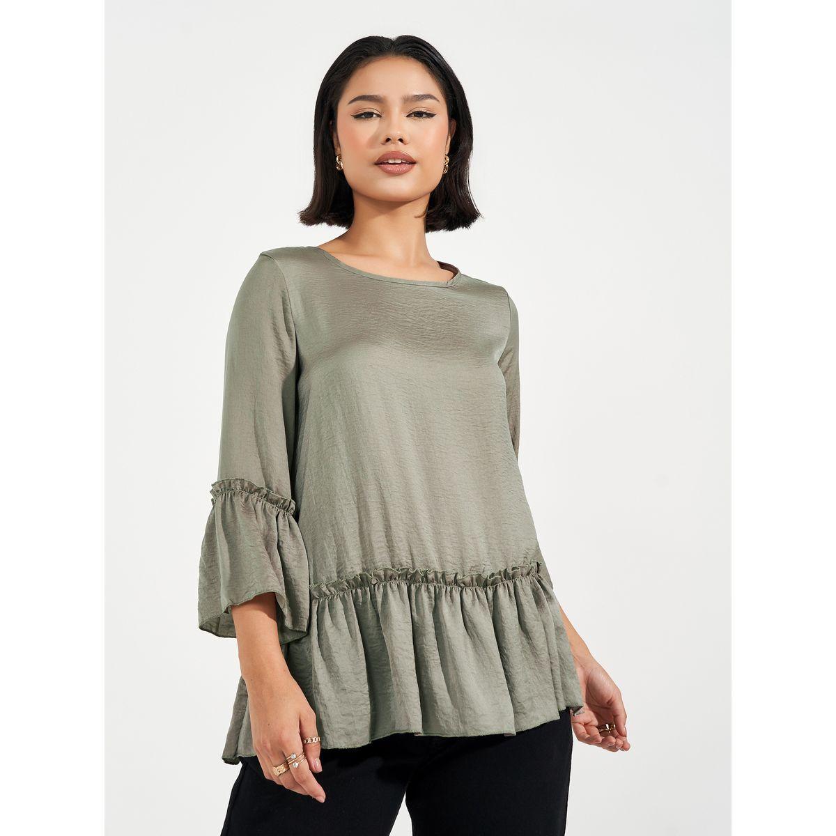 بلوزة سادة بتفاصيل كشكش مع أكمام بنمط جرس-women-clothing-shirtsandblouses-blouses-image-5