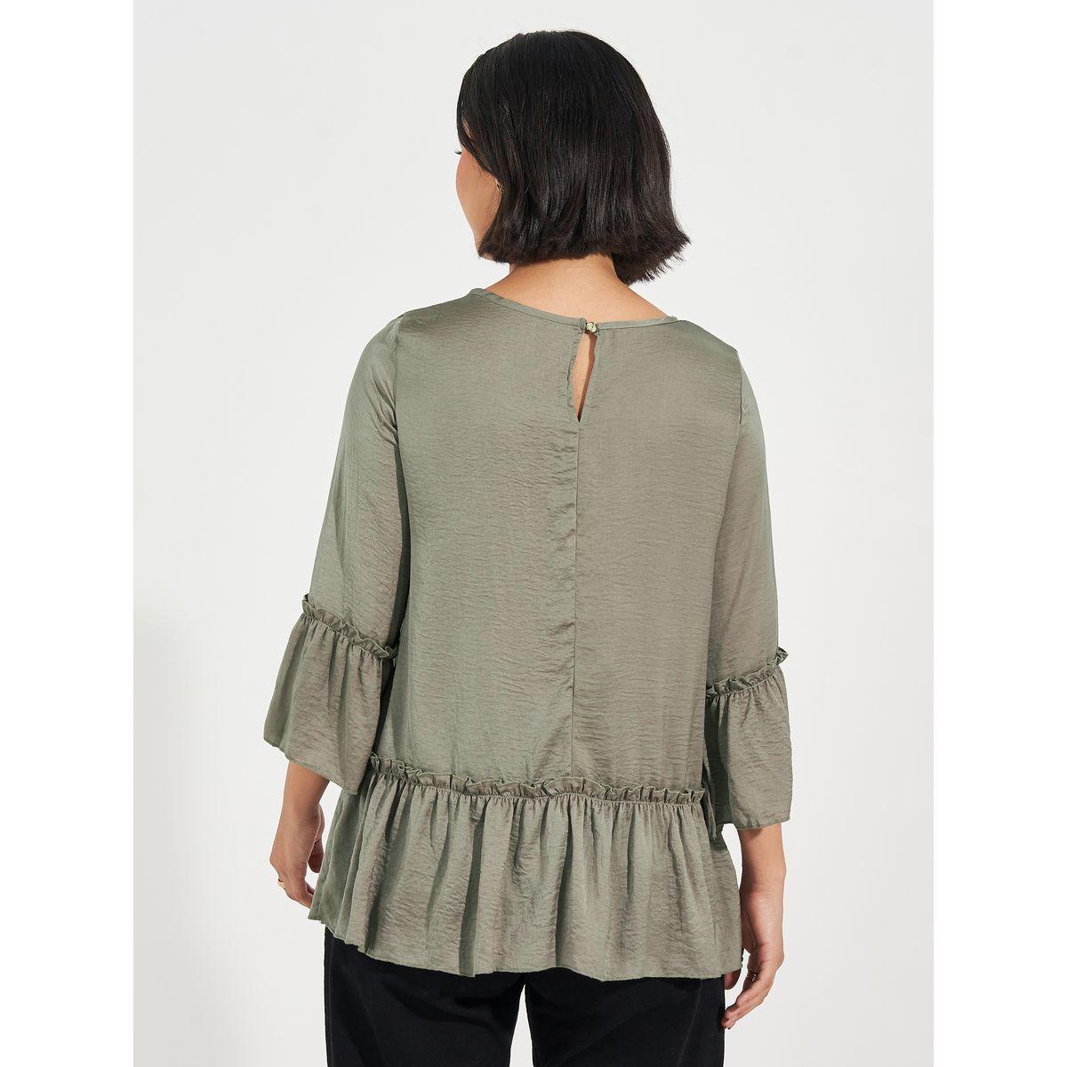 بلوزة سادة بتفاصيل كشكش مع أكمام بنمط جرس-women-clothing-shirtsandblouses-blouses-image-1