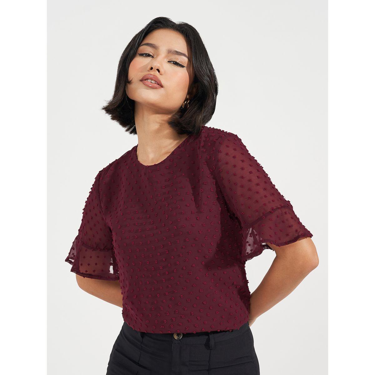 بلوزة مزينة بنقاط سويس مع أكمام كشكش-women-clothing-shirtsandblouses-blouses-image-1