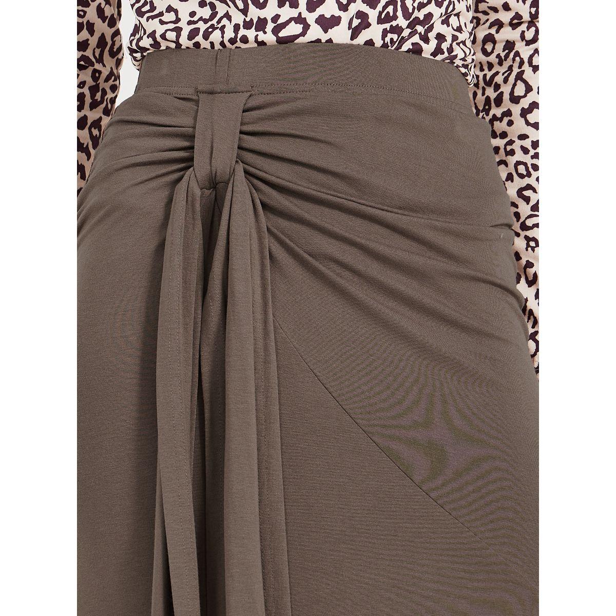 تنورة ميدي سادة بتفاصيل مُجمعة وأربطة-women-clothing-bottoms-skirts-image-3