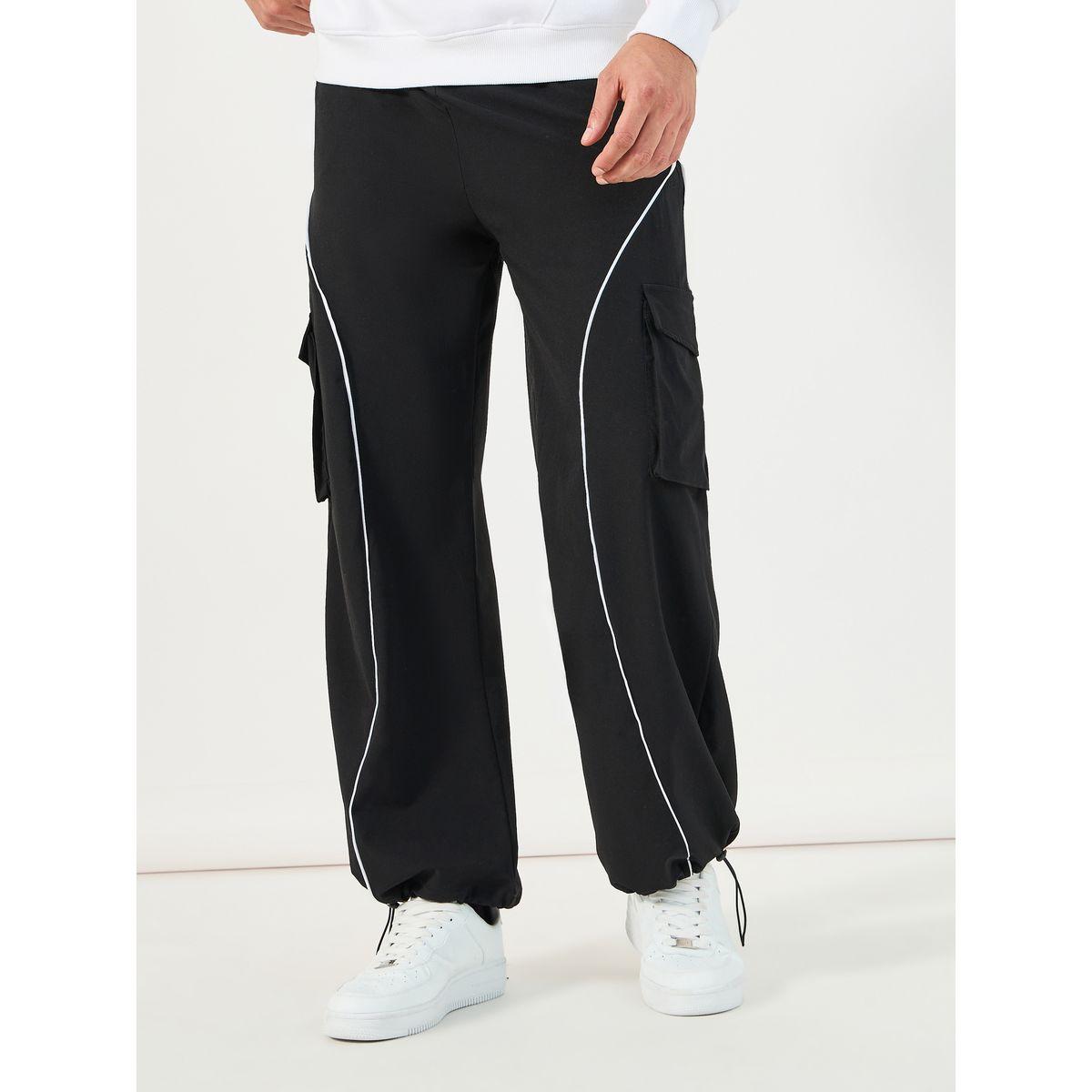 بنطال بقصة براشوت باجي مع جيوب كارجو-men-clothing-bottoms-trousersandchinos-trousers-image-1