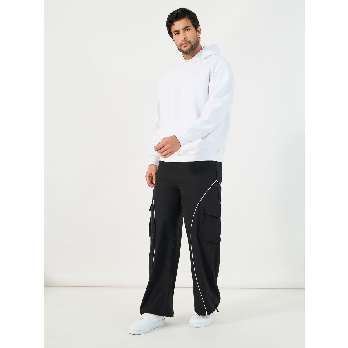 بنطال بقصة براشوت باجي مع جيوب كارجو-men-clothing-bottoms-trousersandchinos-trousers-image-2