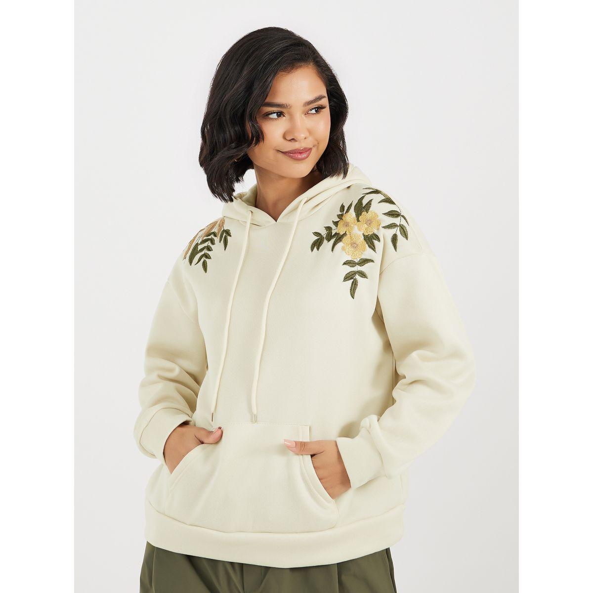 Styli Embroidered Detail Sweatshirt-women-winterwear-hoodiesandsweatshirts-sweatshirts-image-3