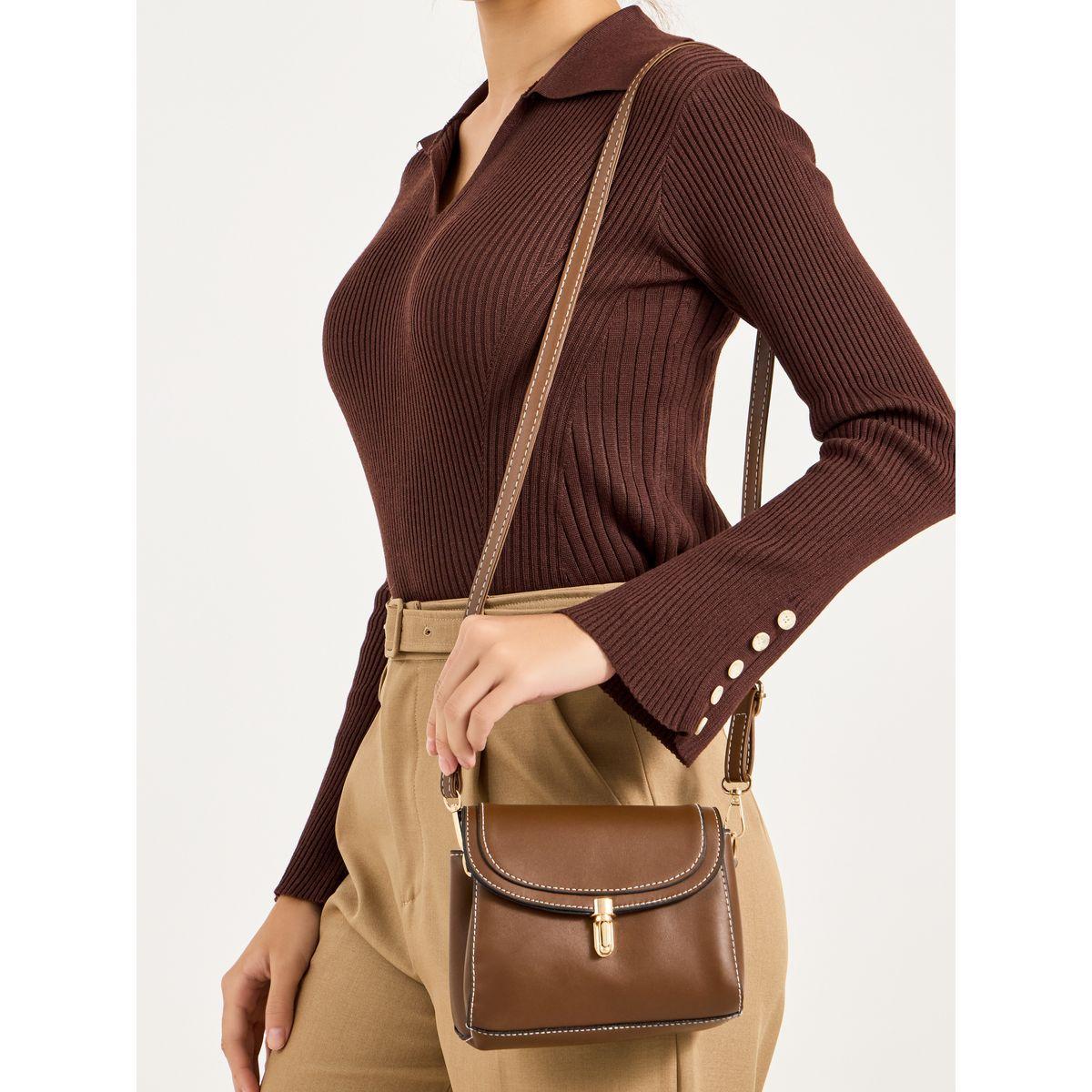 شنطة كروس مزين بدرزات وقفل بنمط كبس-women-bagsandwallets-handbags-image-6