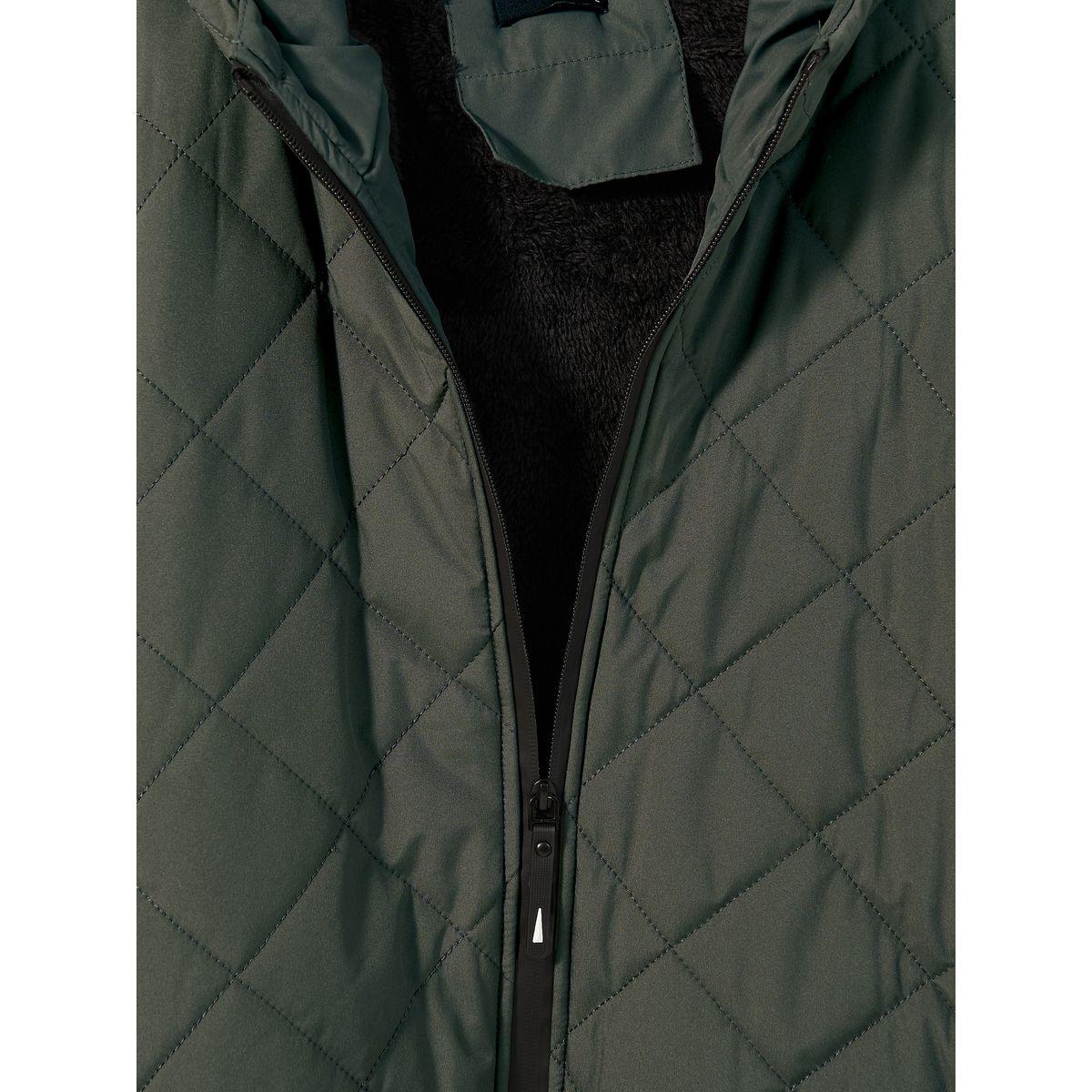 Styli Diagonal Quilted Hooded Puffer Jacket-men-clothing-jacketsandblazers-jackets-image-6