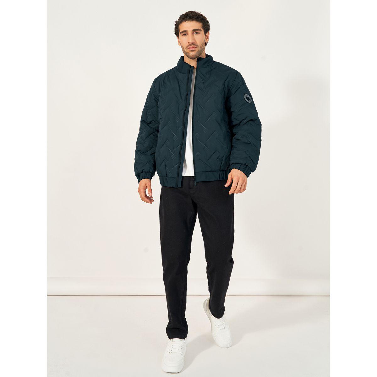 جاكيت منفوخ بنسيج شيفرون مع شارة-men-clothing-jacketsandblazers-jackets-image-2