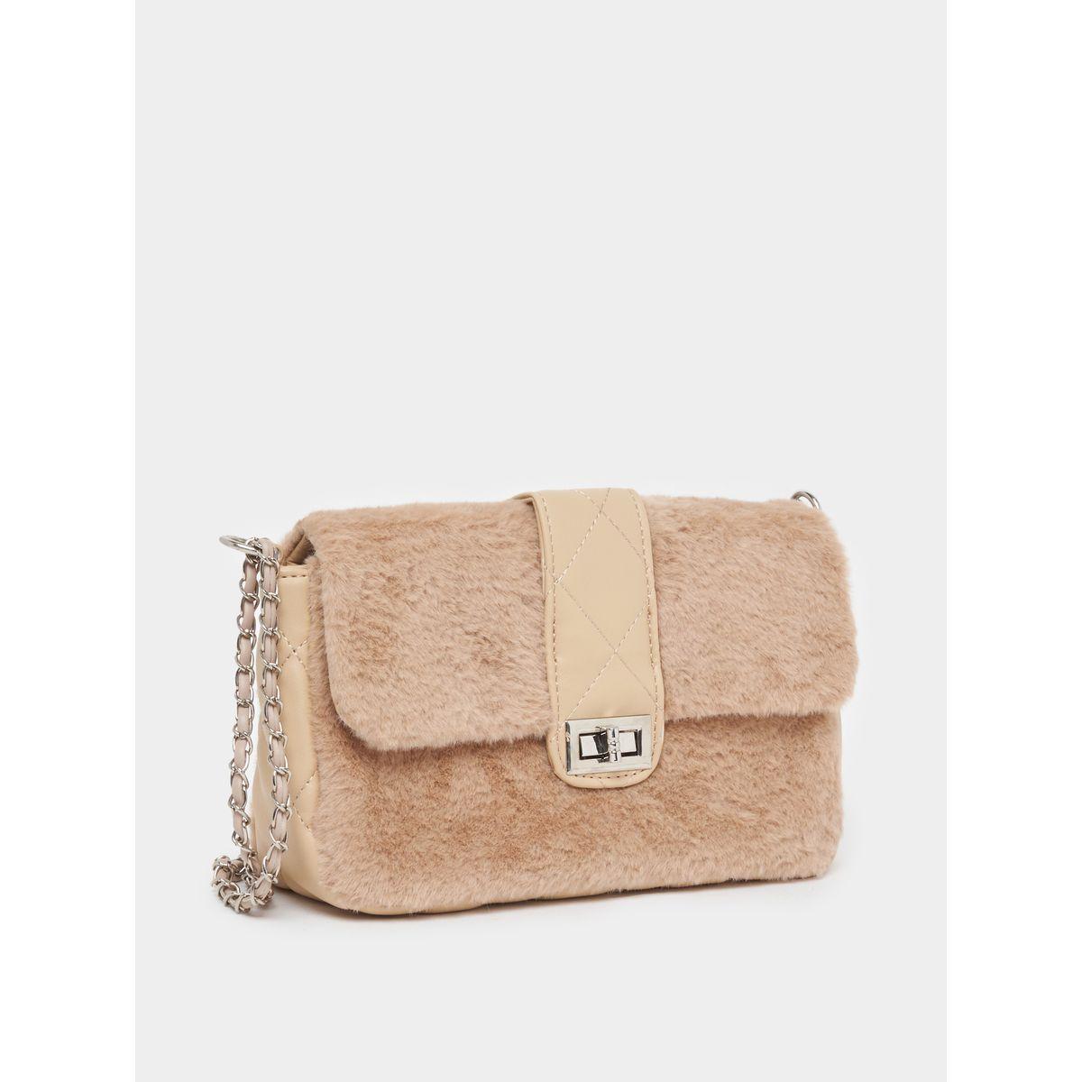 شنطة كروس بقفل دوار وفرو صناعي-women-bagsandwallets-handbags-image-1