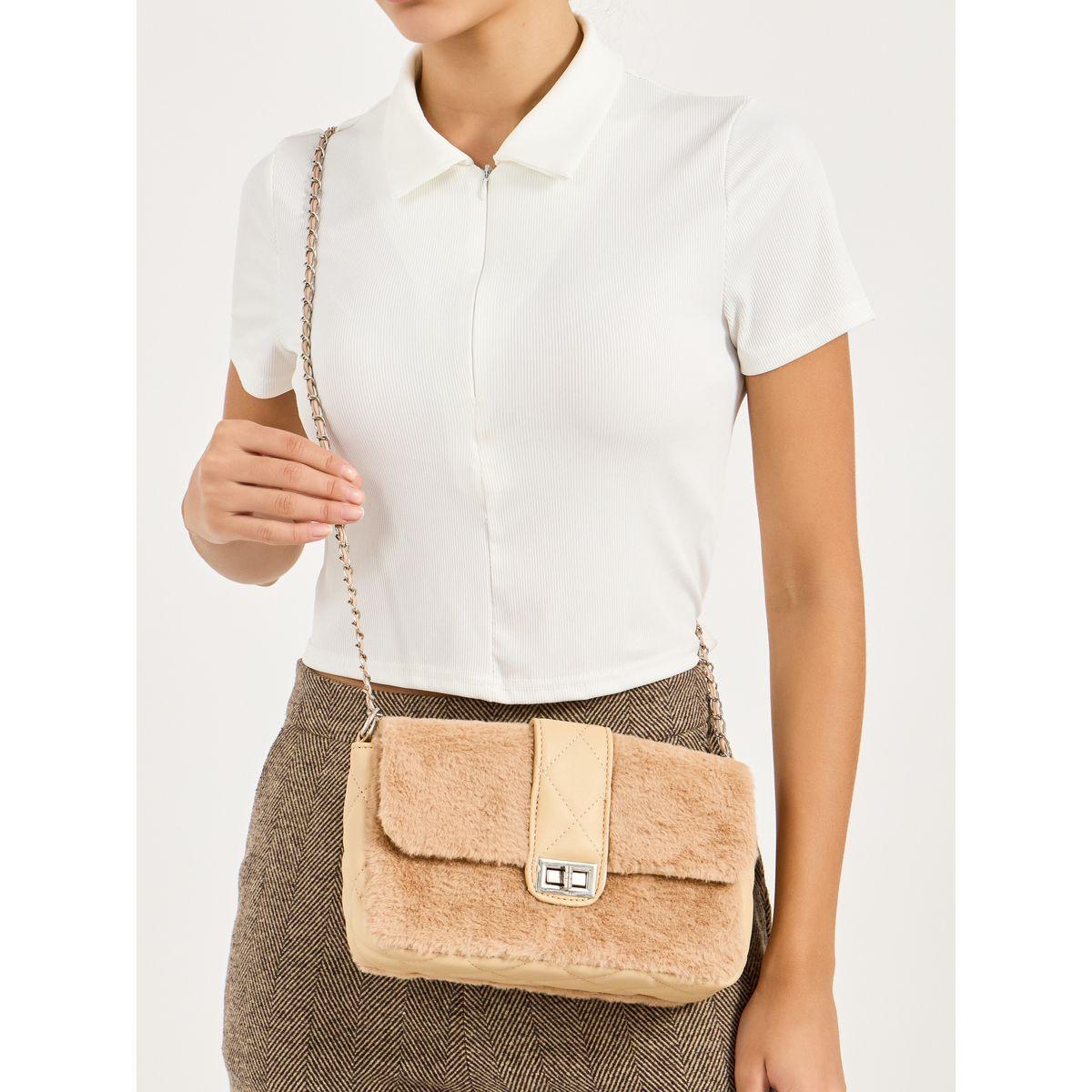شنطة كروس بقفل دوار وفرو صناعي-women-bagsandwallets-handbags-image-3