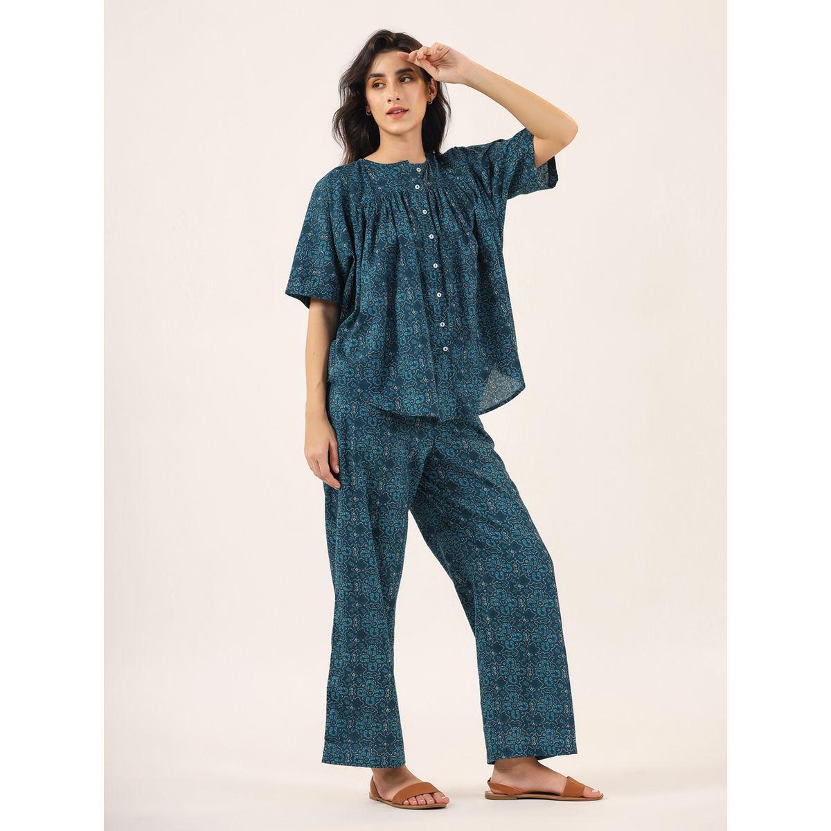 طقم من بنطال بيجاما وبلوزة مطبعة بالكامل سانسكريتي هومز × ستايلي-women-clothing-nightwear-pyjamas-longsets-image-13