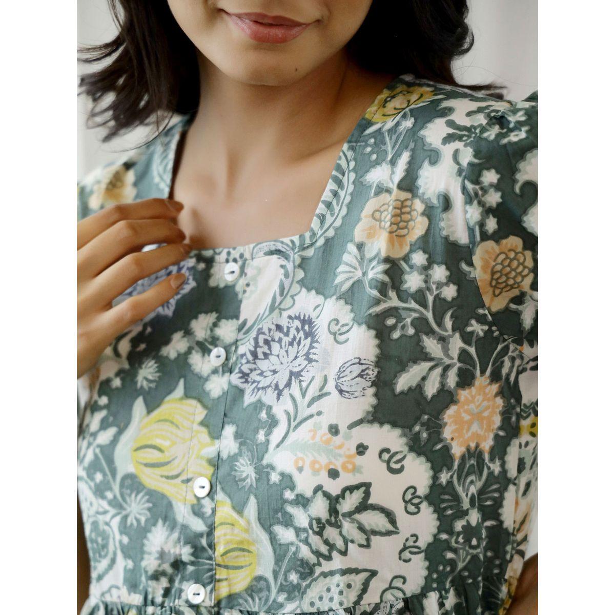 Sanskrutihomes X Styli  Floral Print Cotton Top & Shorts Set-women-clothing-nightwear-pyjamas-shortsets-image-3