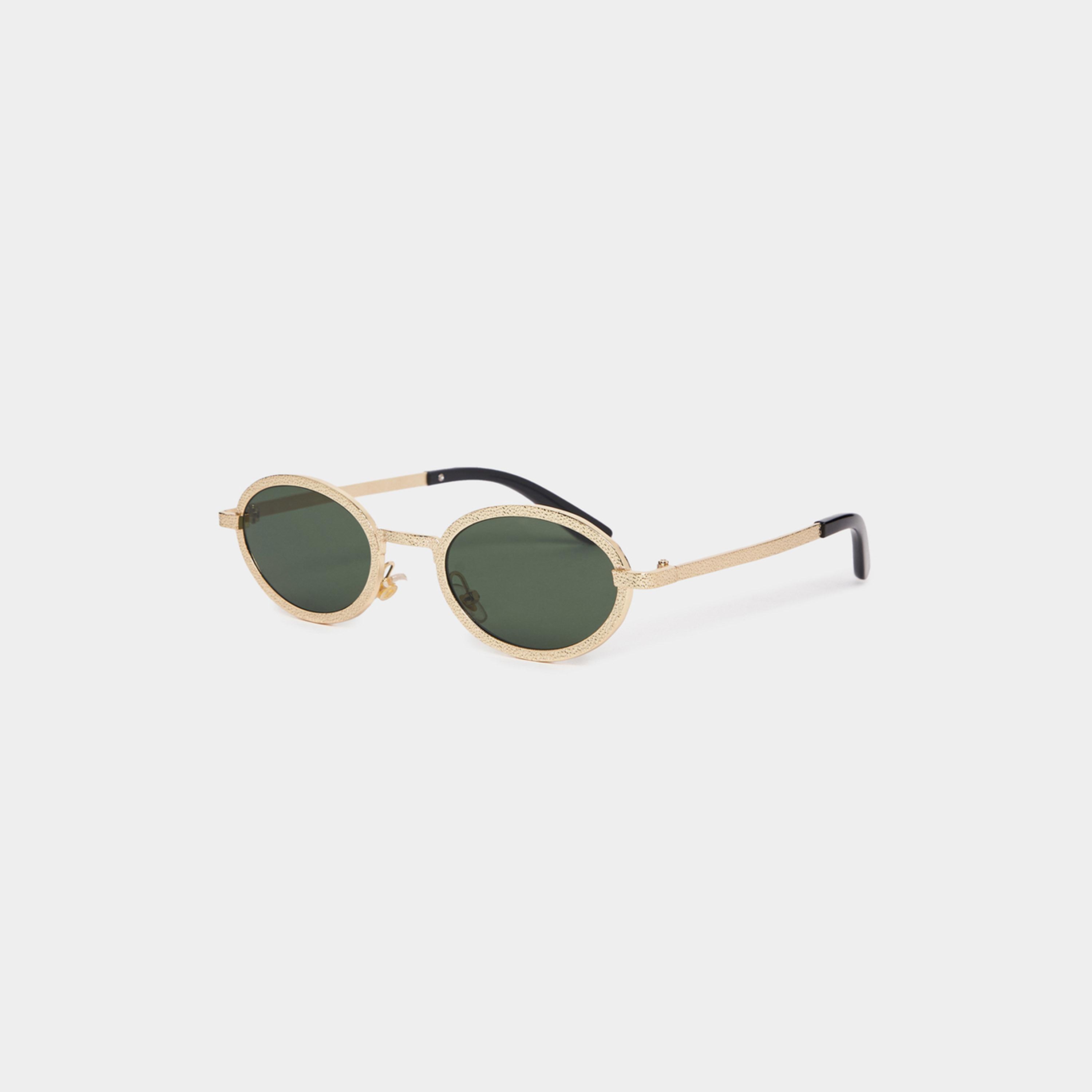Styli Textured Frame Round Sunglasses-women-sunglasses-image-1