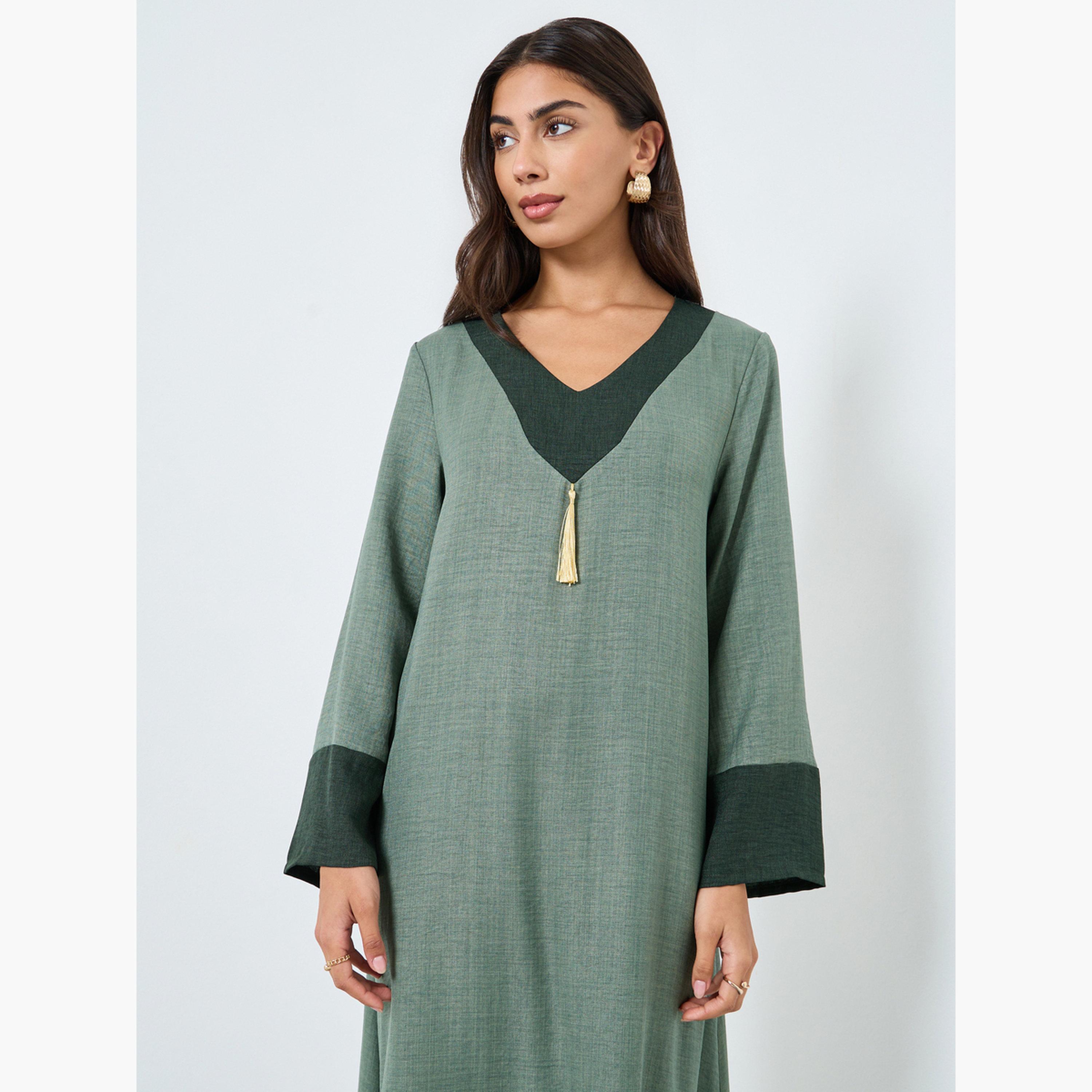 Styli Contrast Cuff Jalabiya with Tassel Detail-women-arabicclothing-jalabiyas-image-3