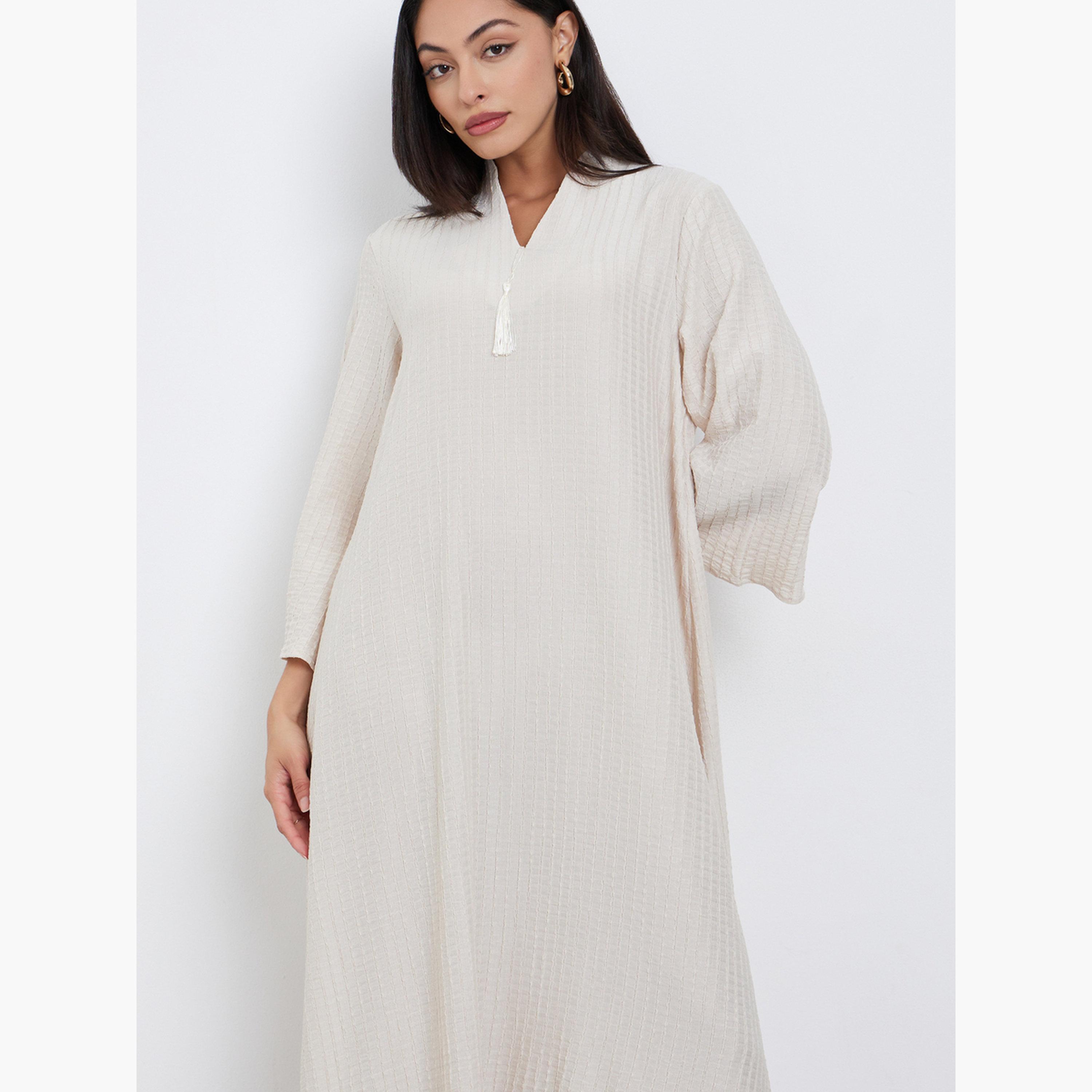 Styli Textured Jalabiya with Tassel Detail-women-arabicclothing-jalabiyas-image-3