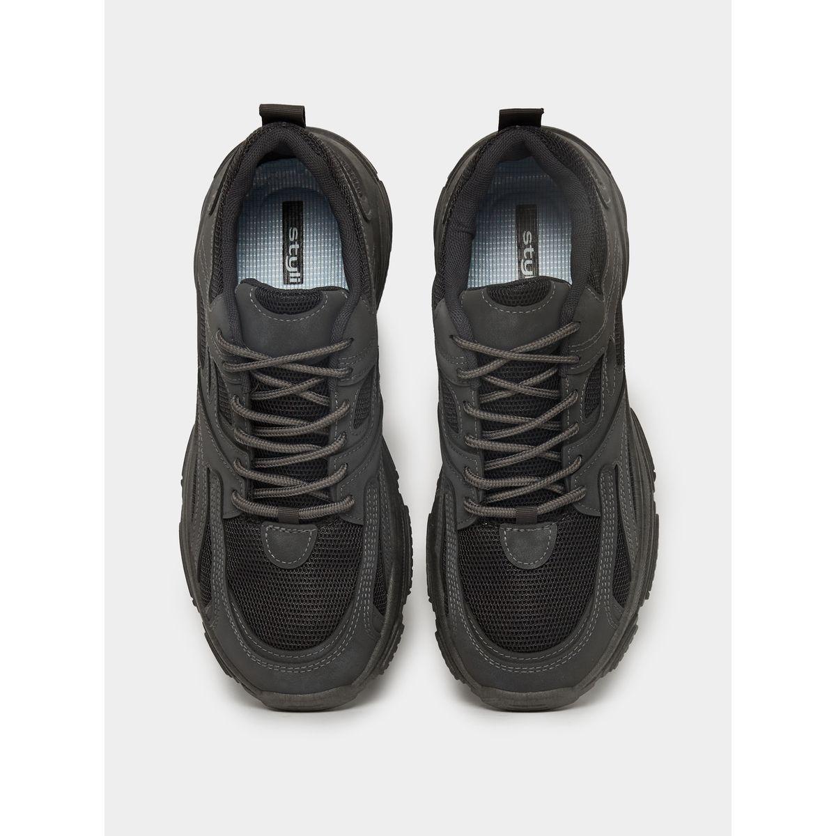حذاء سنيكرز بكعب شانكي ورباط غلق-men-shoes-sneakers-image-5