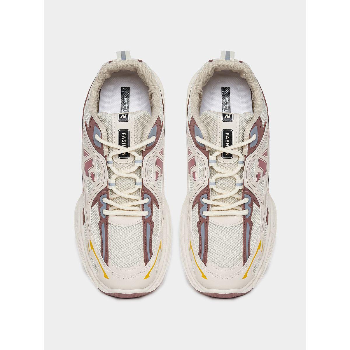 حذاء سنيكرز بنعل شانكي ونمط جرافيك-men-shoes-sneakers-image-5