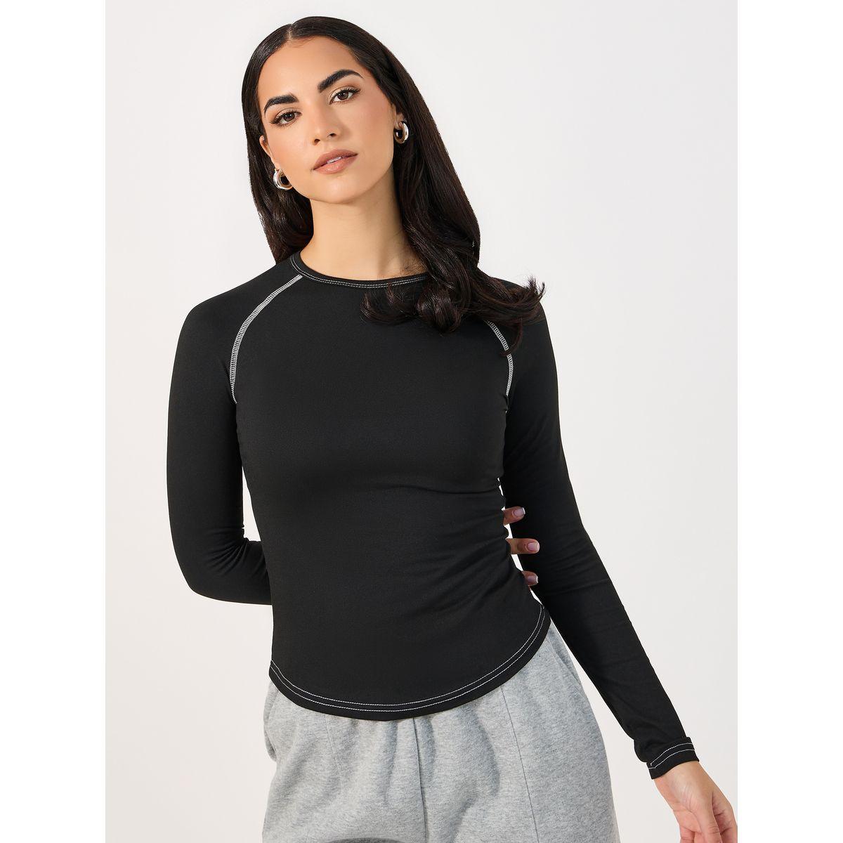 تيشيرت مُجسم بتفاصيل مدروزة وأكمام ريجلان-women-clothing-tshirts-image-2