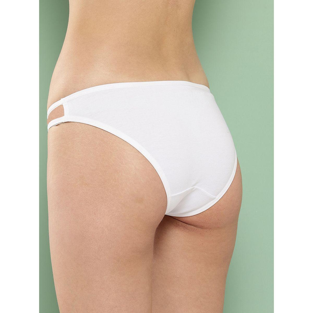 Leading Lady X Styli  Pack of 3 - Cotton Cut-Out Detail Bikini-women-clothing-lingerie-panties-image-10