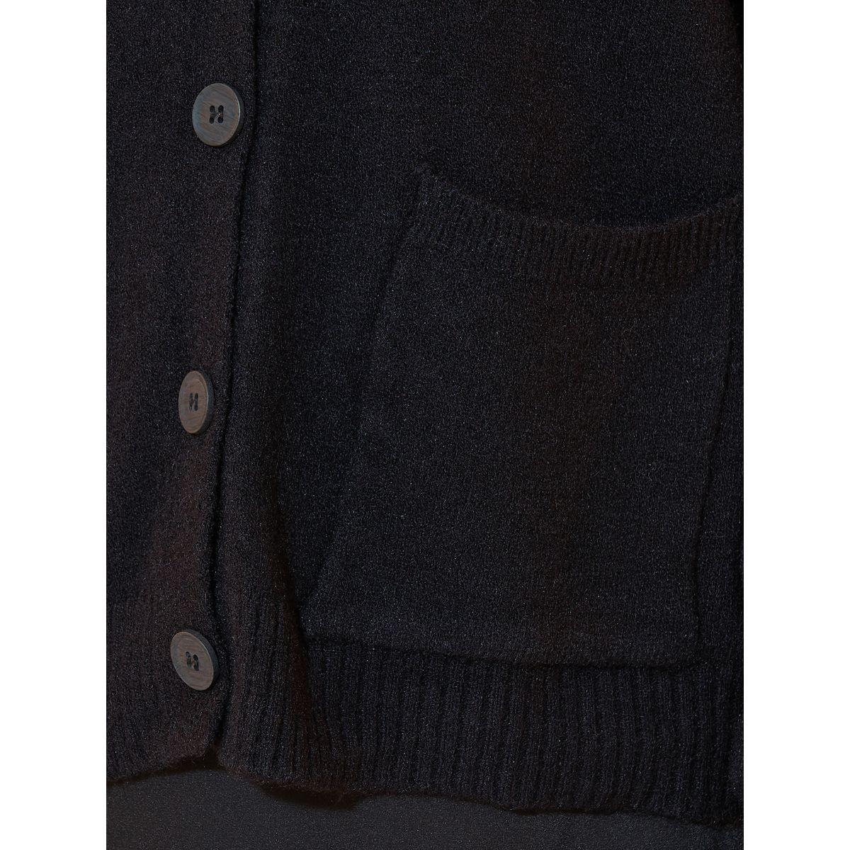 كارديجان سادة بأزرار غلق وجيب-women-winterwear-cardigansandjumpers-cardigans-image-2